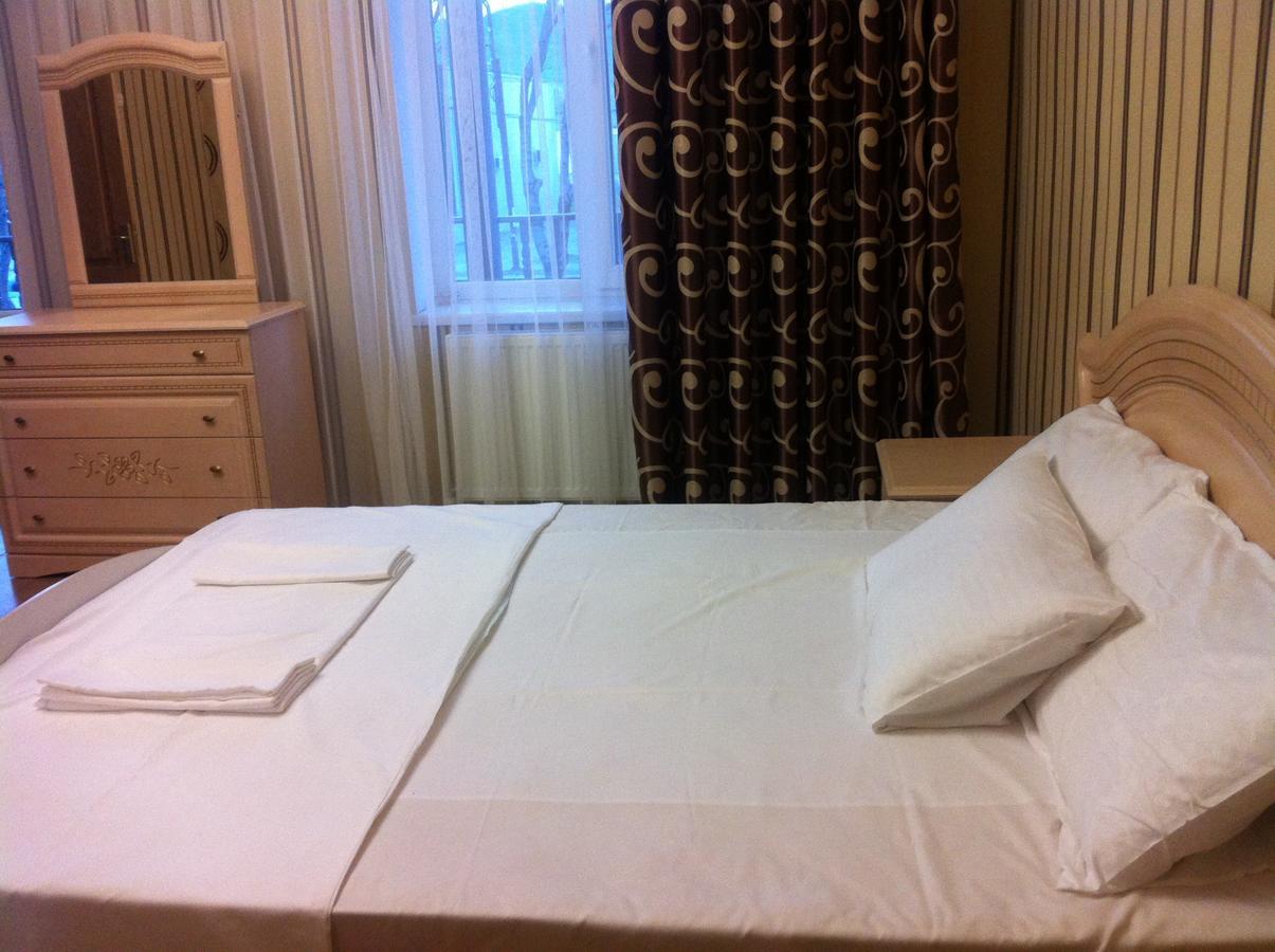 Hotel Datuki Akhmeta Εξωτερικό φωτογραφία